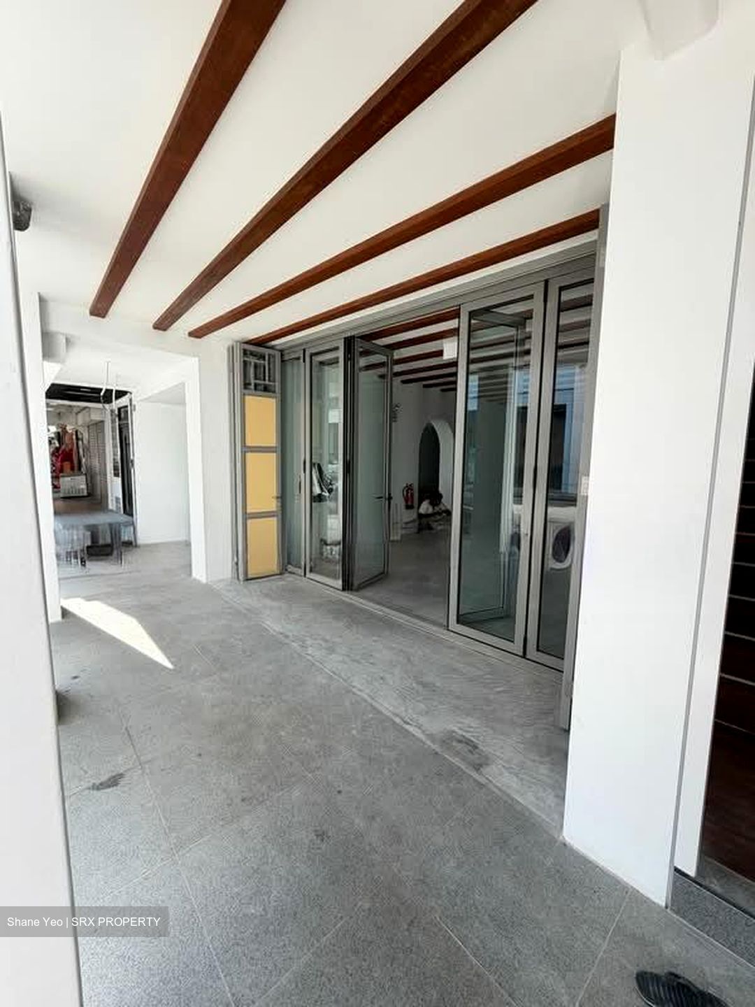 Springlife Building (D8), Retail #568026671